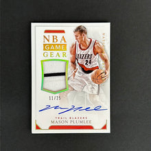 Load image into Gallery viewer, 2016 National Treasures Mason Plumlee Autograph 11/25