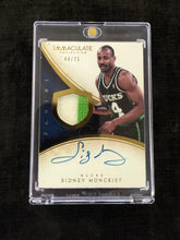 Load image into Gallery viewer, Sidney Moncrief (Bucks) - Patch Auto 44/75 - Immaculate BK 2013/14