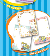 Load image into Gallery viewer, CardFun Minions Box