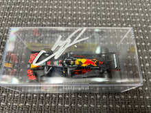 Load image into Gallery viewer, Sergio Perez 1:43 Mini Red Bull Die Cast Car